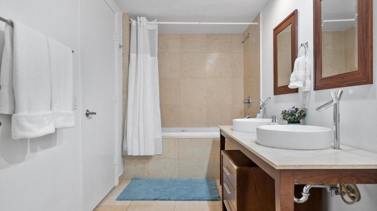 1bed Apartment- Icon Brickell Apartment
